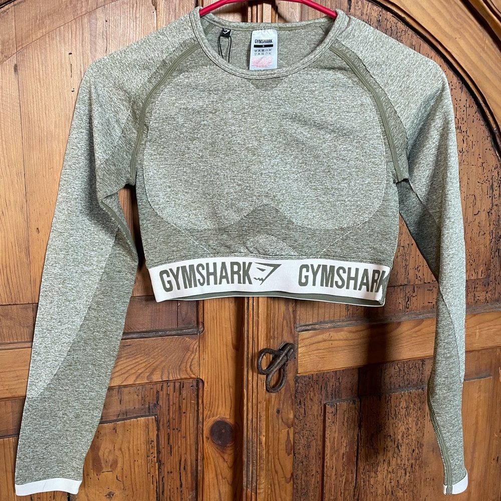 Gym shark Cropped long sleeve top